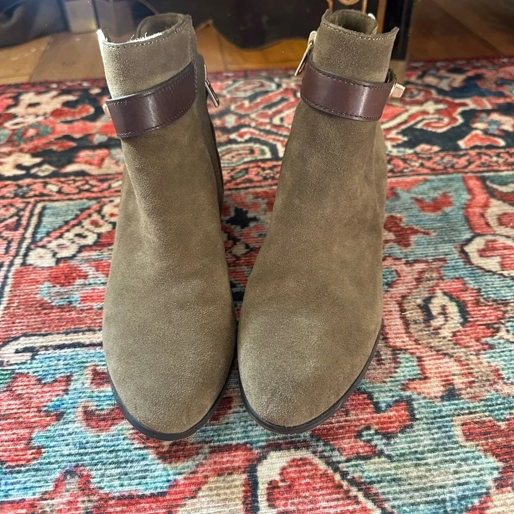 Coach Patricia suede brown boots size 7